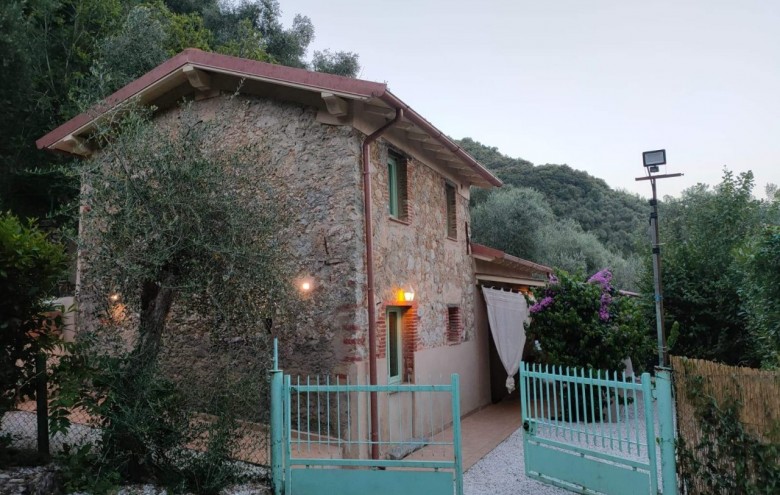 Villa singola in vendita a Camaiore