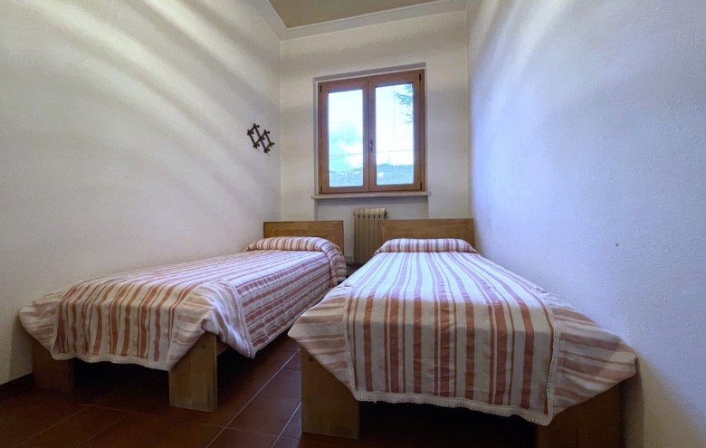 Bifamiliare in affitto a Pietrasanta