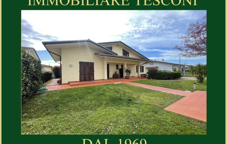 Villa singola in vendita a Pietrasanta