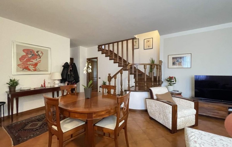 Villa singola in vendita a Pietrasanta