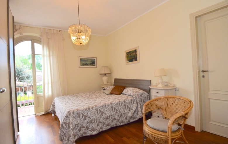 Villa singola in affitto a Pietrasanta