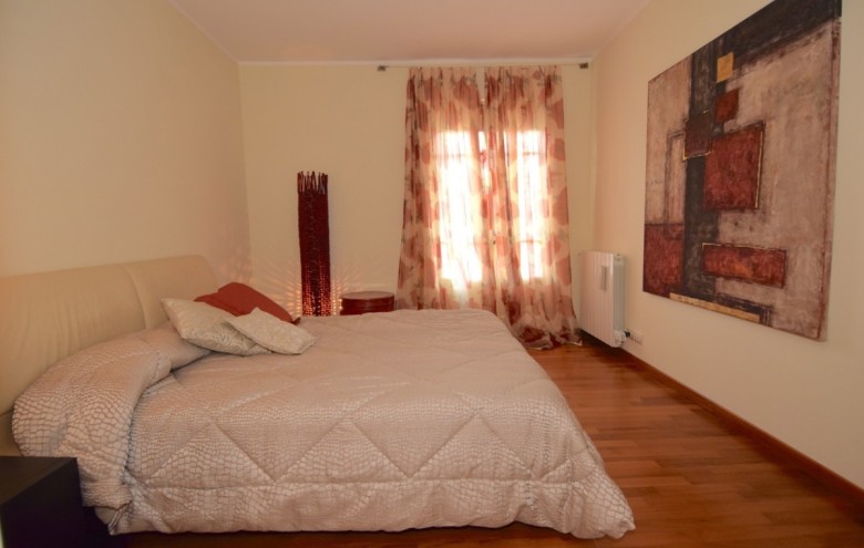 Villa singola in affitto a Pietrasanta