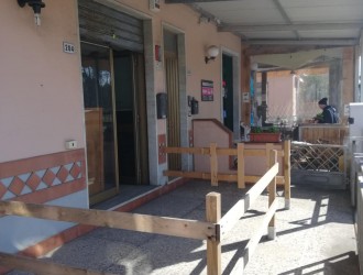 Fondo Commerciale in vendita a Marina di Massa