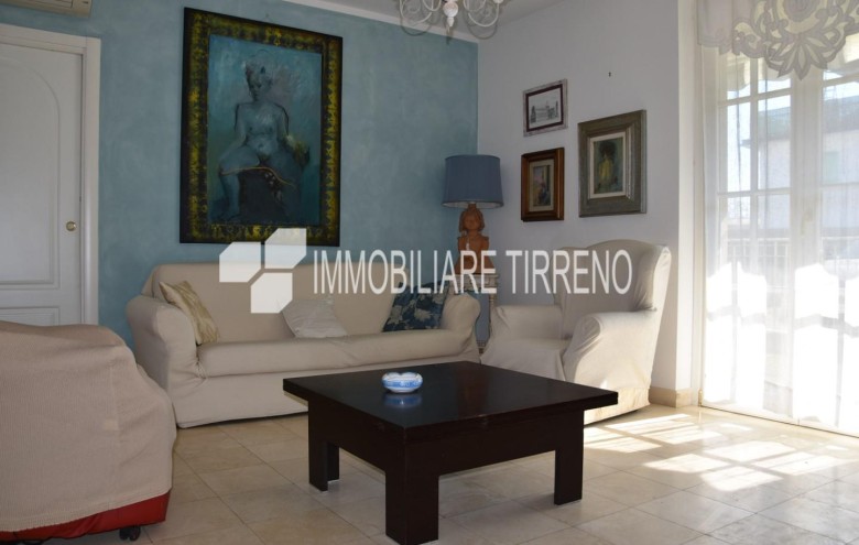 Appartamento in affitto a Massa