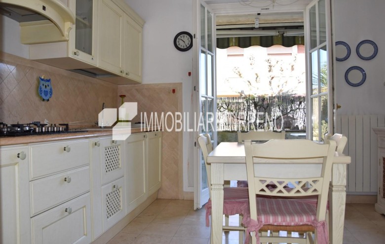 Appartamento in affitto a Massa