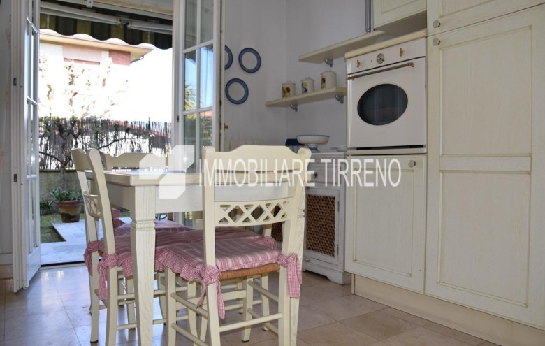 Appartamento in affitto a Massa