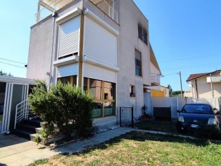 Villa singola in vendita a Romagnano