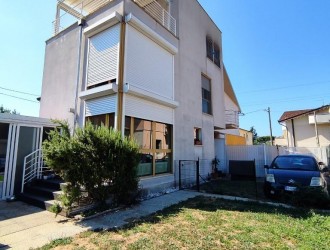 Villa singola in vendita a Romagnano