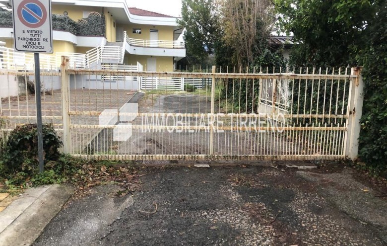 Appartamento in affitto a Massa