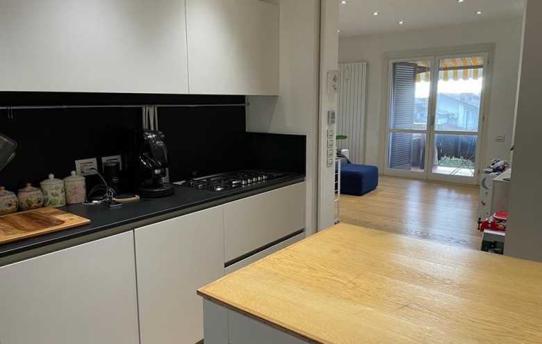 Appartamento in vendita a Massa