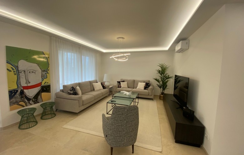 Villa singola in affitto a Pietrasanta