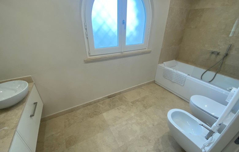 Villa singola in affitto a Pietrasanta