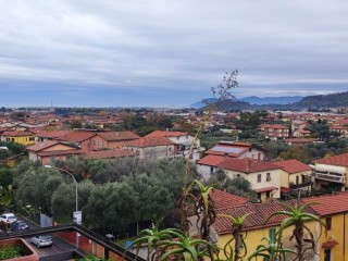 Appartamento in vendita a Massa