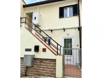 Casa semi indipendente in vendita a Mirteto
