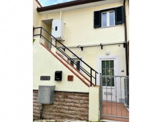 Casa semi indipendente in vendita a Mirteto