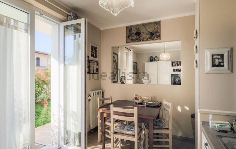 Villetta a schiera in vendita a Massa