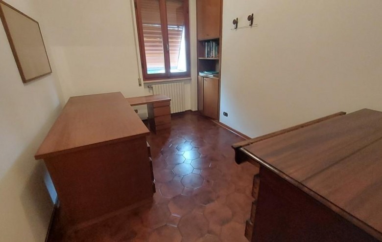 Porzione di casa in vendita a Massa