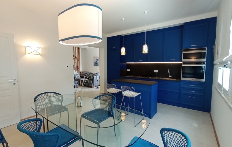 Bifamiliare in affitto a Pietrasanta