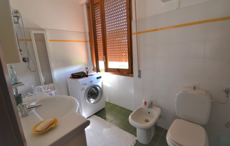 Bifamiliare in affitto a Pietrasanta