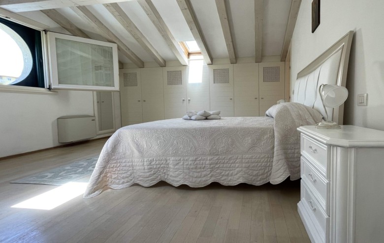 Villa singola in affitto a Pietrasanta