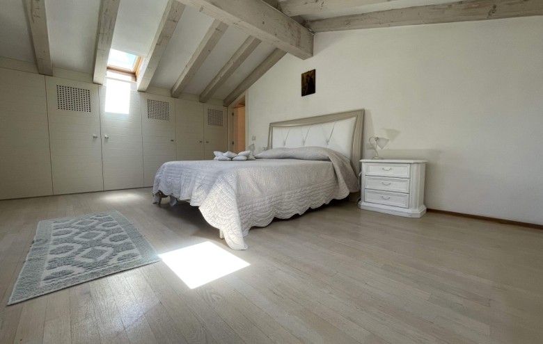 Villa singola in affitto a Pietrasanta