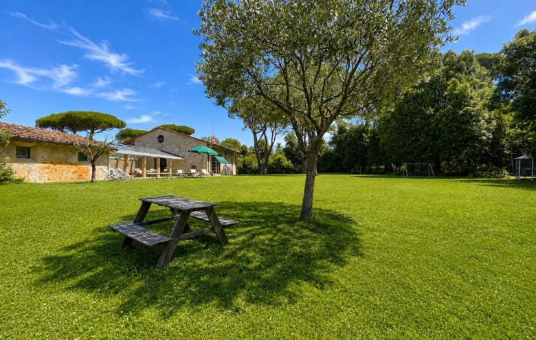 Villa singola in affitto a Pietrasanta