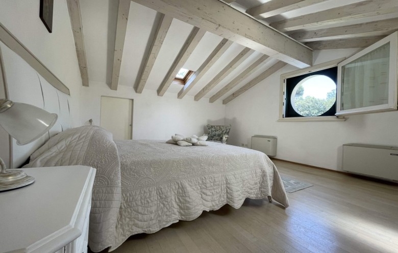 Villa singola in affitto a Pietrasanta