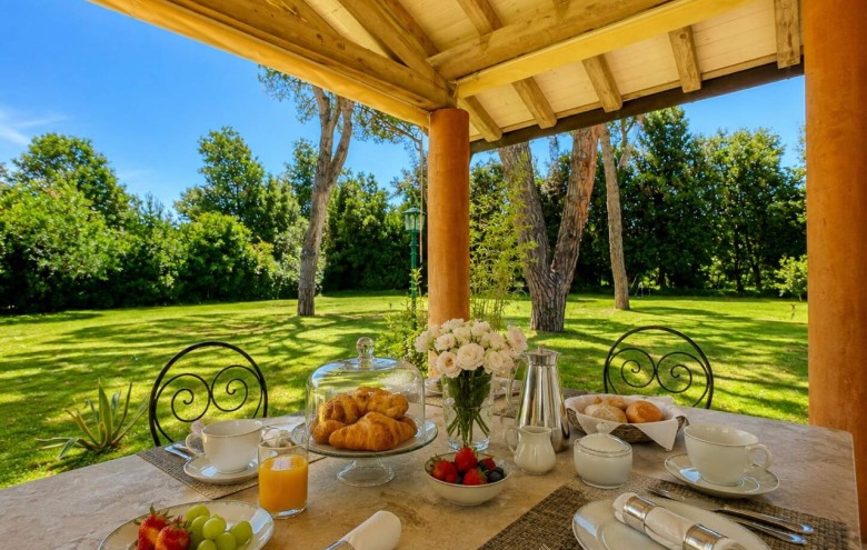 Villa singola in affitto a Pietrasanta