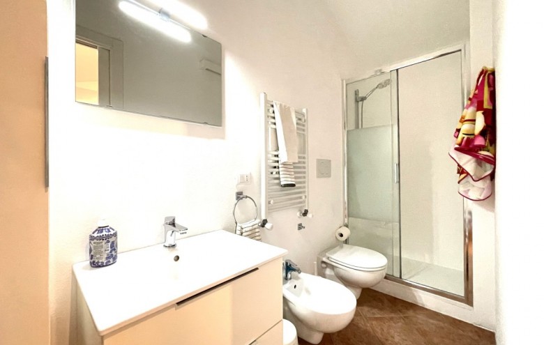 Bifamiliare in affitto a Pietrasanta