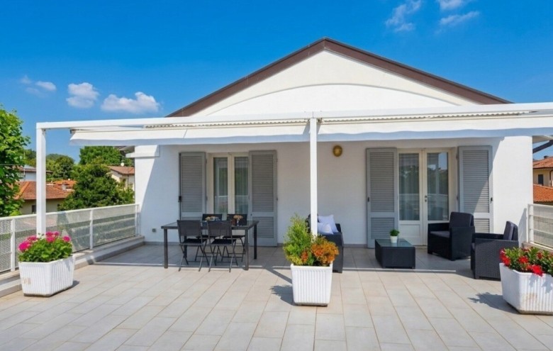 Appartamento in affitto a Pietrasanta