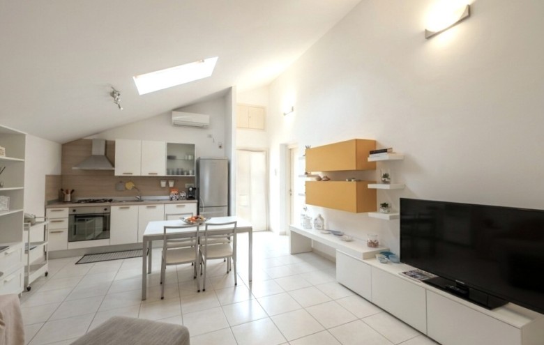 Appartamento in affitto a Pietrasanta