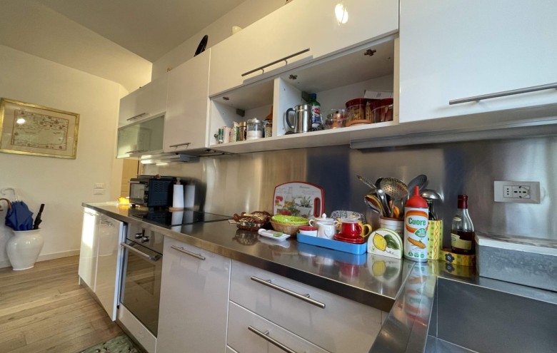 Appartamento in vendita a Pietrasanta