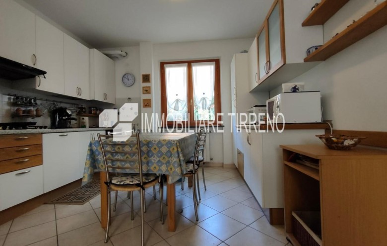 Appartamento in affitto a Massa