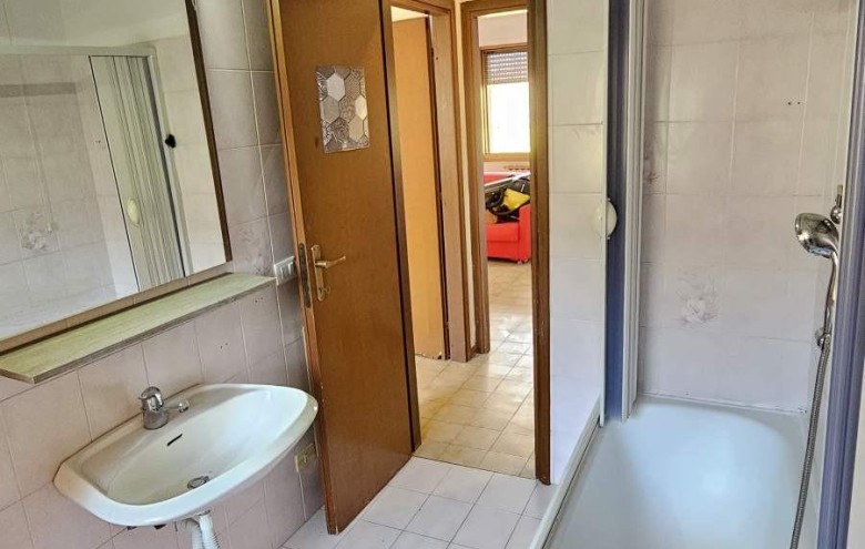 Appartamento in vendita a Massa