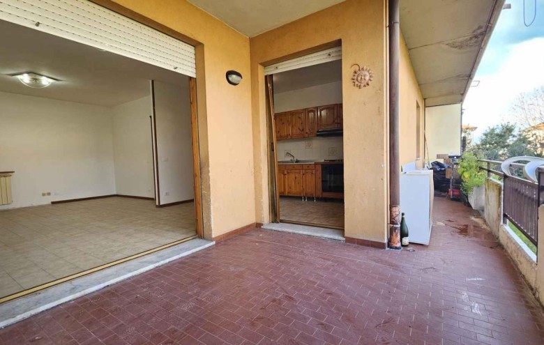 Appartamento in vendita a Massa