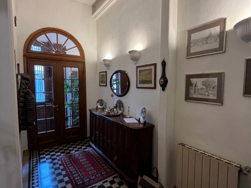 Viareggina in vendita a Viareggio