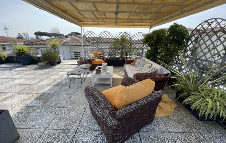 Attico in vendita a Camaiore