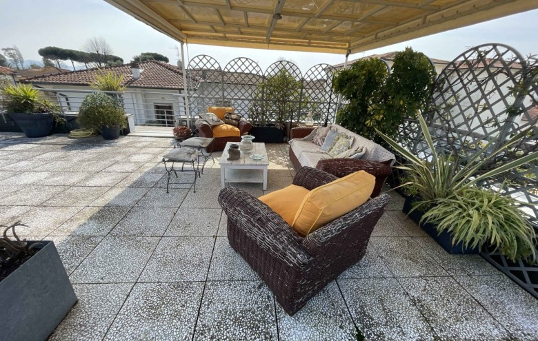 Attico in vendita a Camaiore