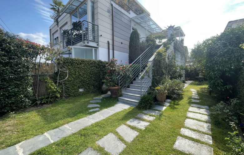 Attico in vendita a Camaiore