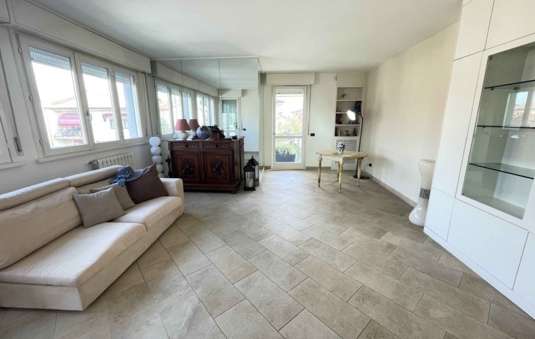 Attico in vendita a Camaiore