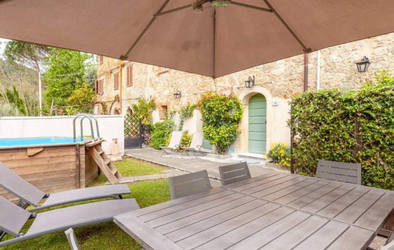 Rustico in vendita a Camaiore