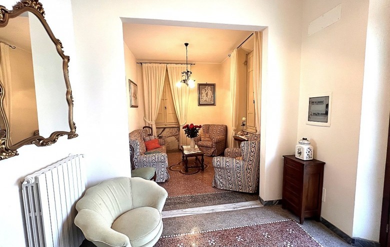 Villa singola in vendita a Pietrasanta