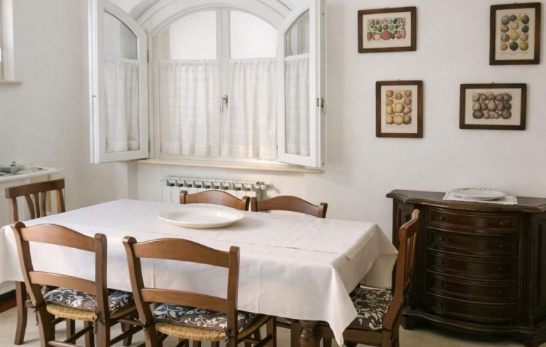 Villetta a schiera in vendita a Montignoso