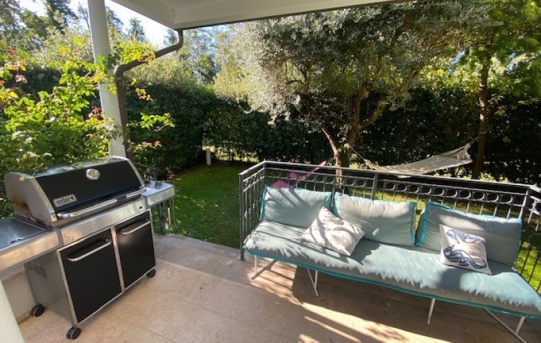 Bifamiliare in vendita a Pietrasanta