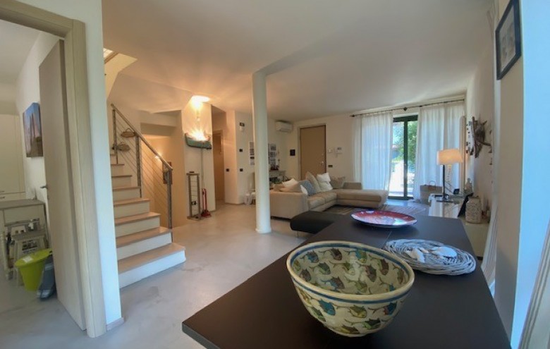 Bifamiliare in vendita a Pietrasanta