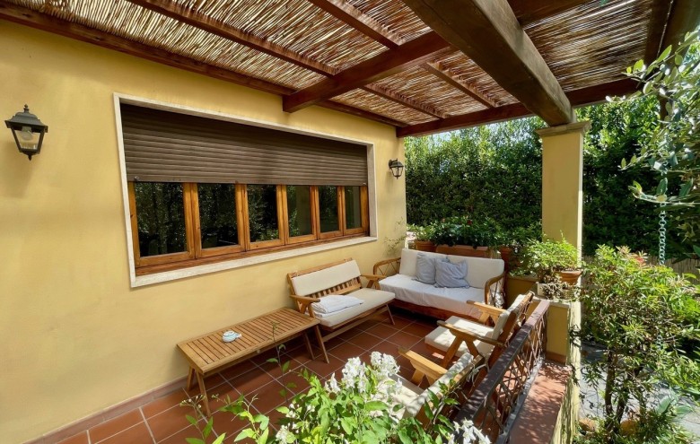 Villa singola in vendita a Pietrasanta