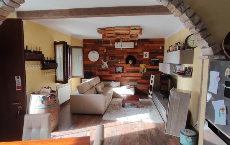 Appartamento in vendita a Massa