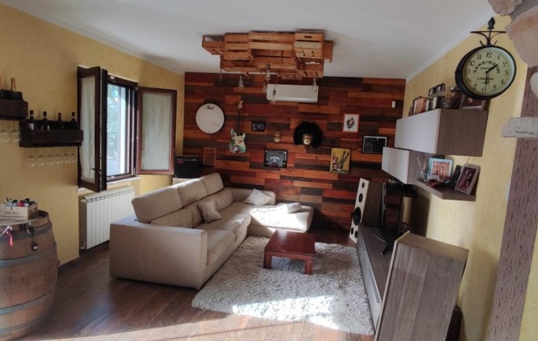 Appartamento in vendita a Massa