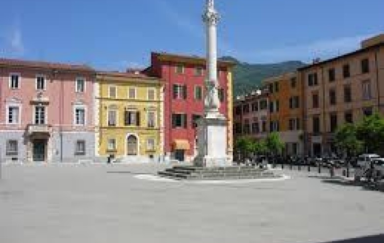 Appartamento in vendita a Massa