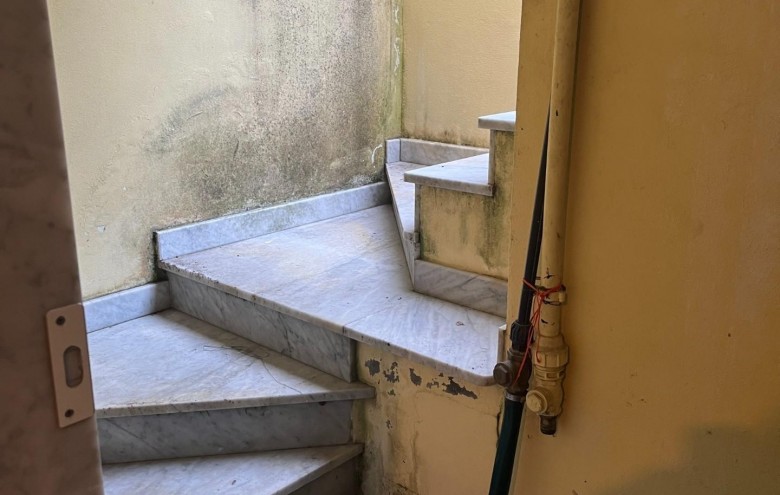 Porzione di casa in vendita a Carrara